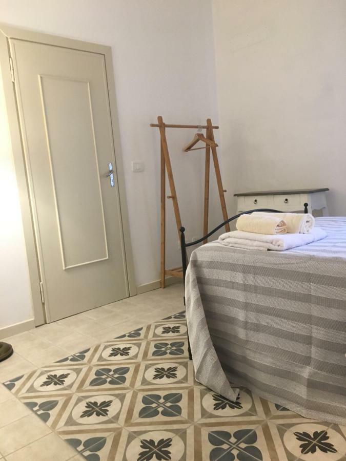 Via Mazzini Bed & Breakfast Bazzano Bagian luar foto